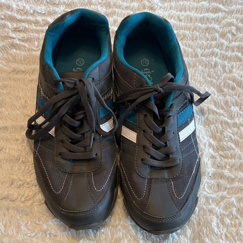 G 21 Women’s Sneakers 👟 Size 10